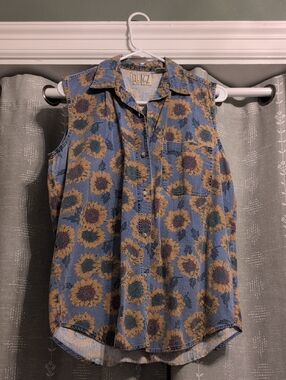 QUIZ® Sleeveless Sunflower-Print Button Front Shirt Vest - Blue/Yellow